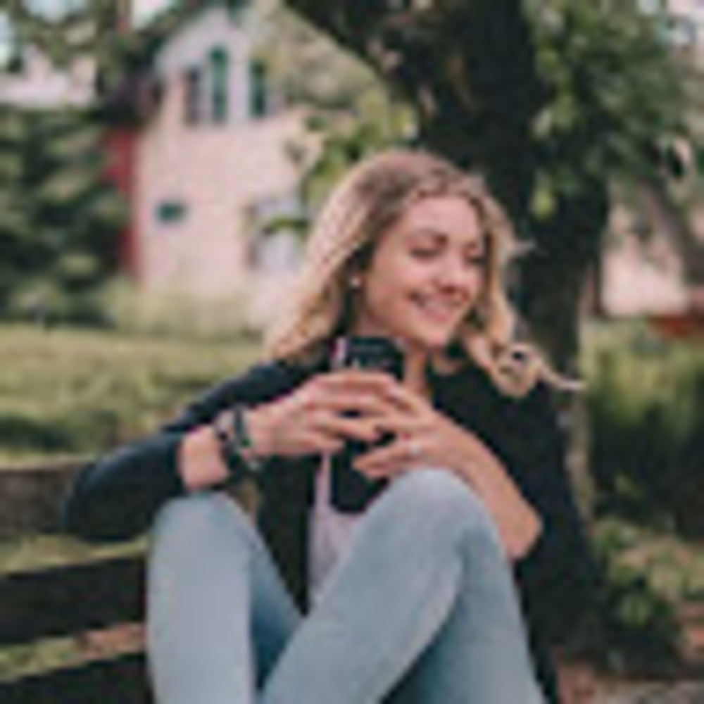 Meet your Posher, Sabrina